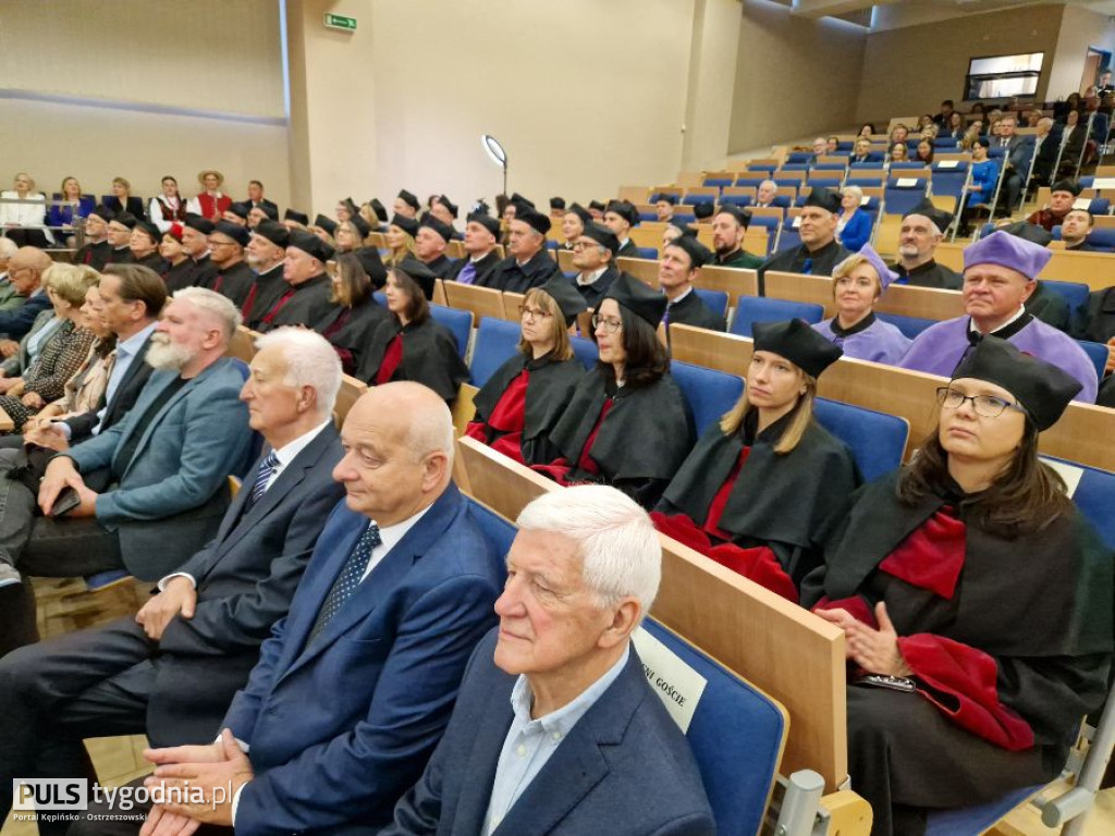 Prof. Kubiak zainaugurowal nowy rok akademicki