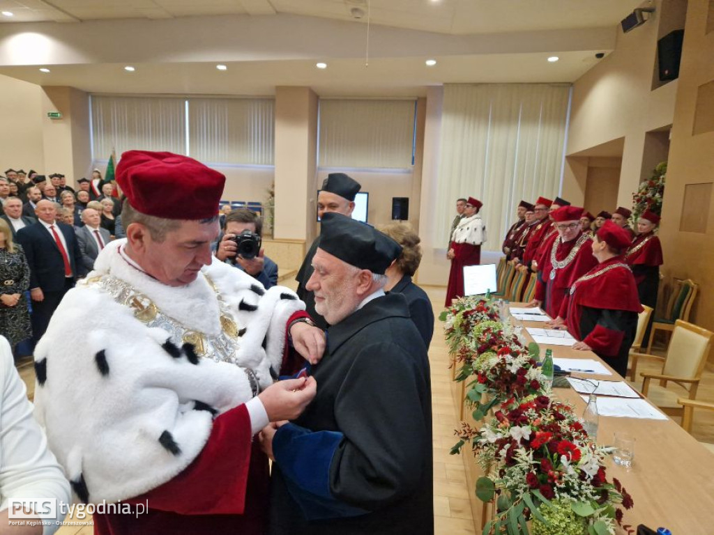 Prof. Kubiak zainaugurowal nowy rok akademicki