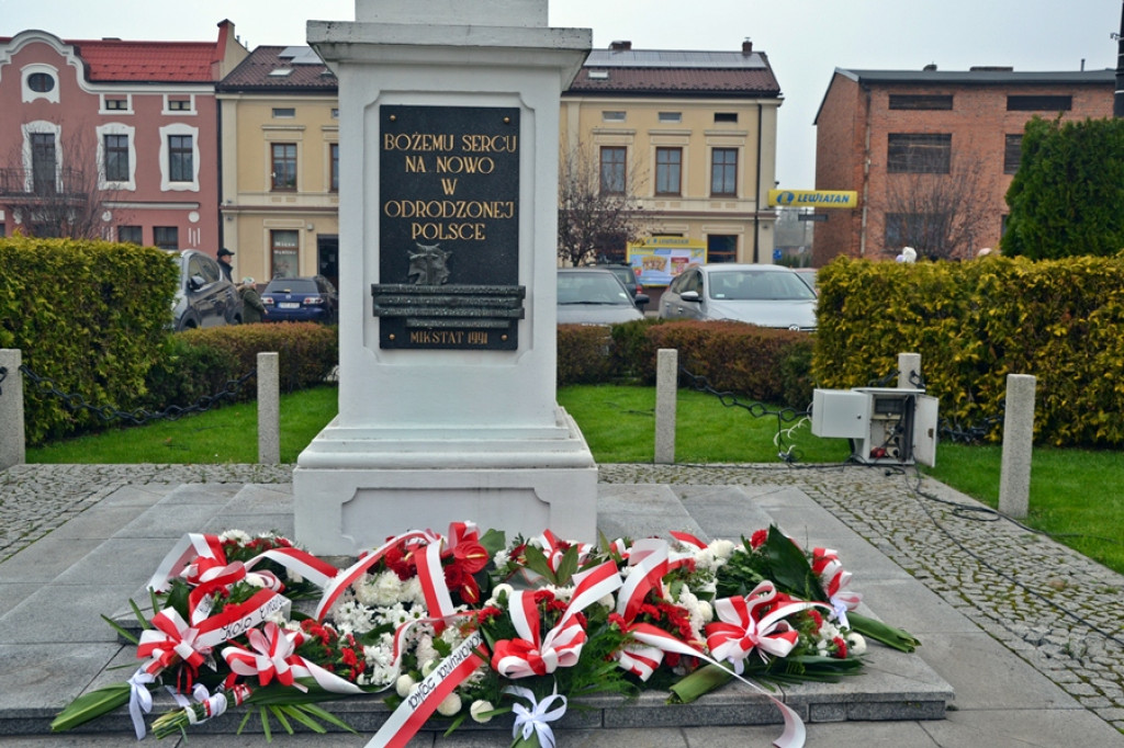 Mikstat pamięta o Ojczyźnie