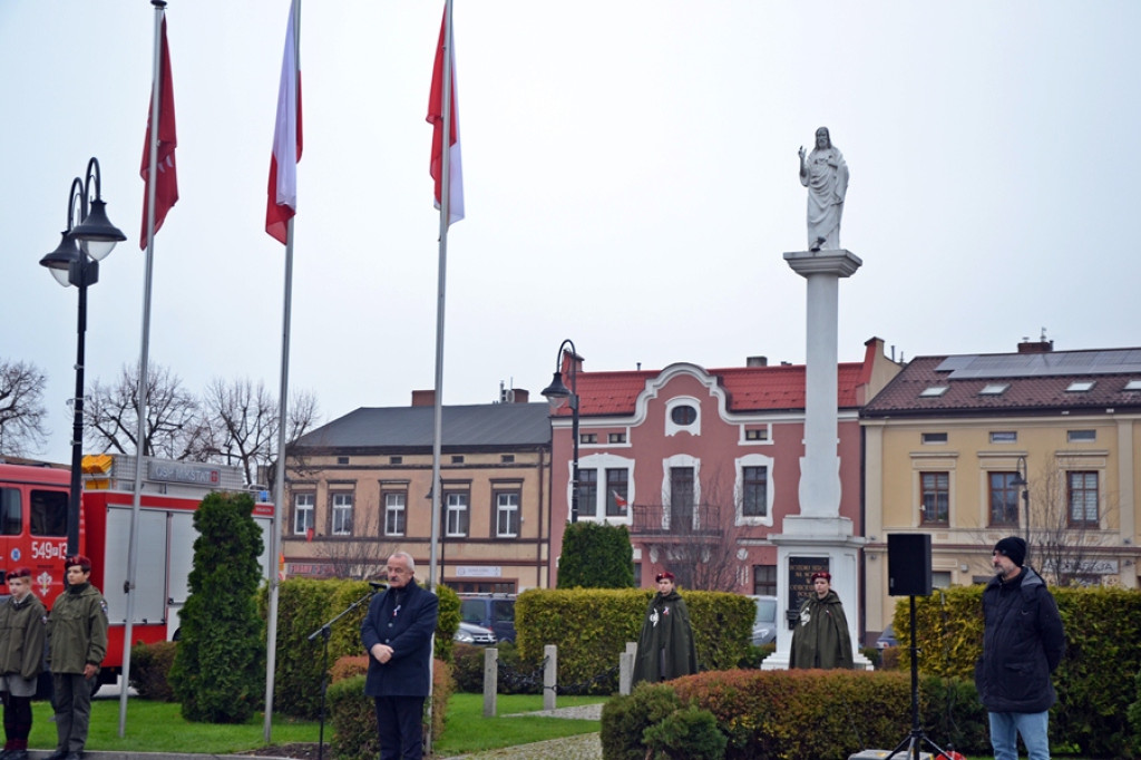 Mikstat pamięta o Ojczyźnie