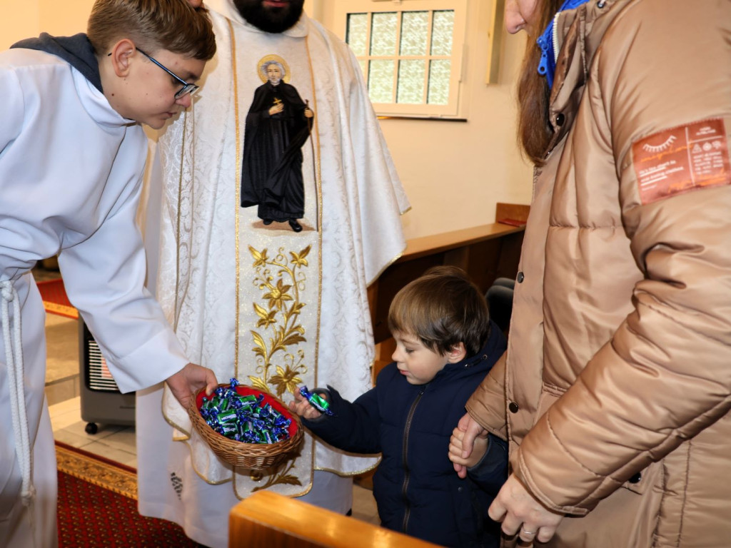 Nowy ołtarz w kościele w Bałdowicach