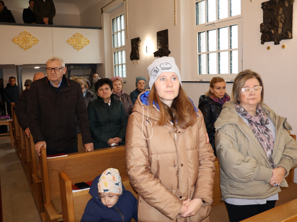 Nowy ołtarz w kościele w Bałdowicach