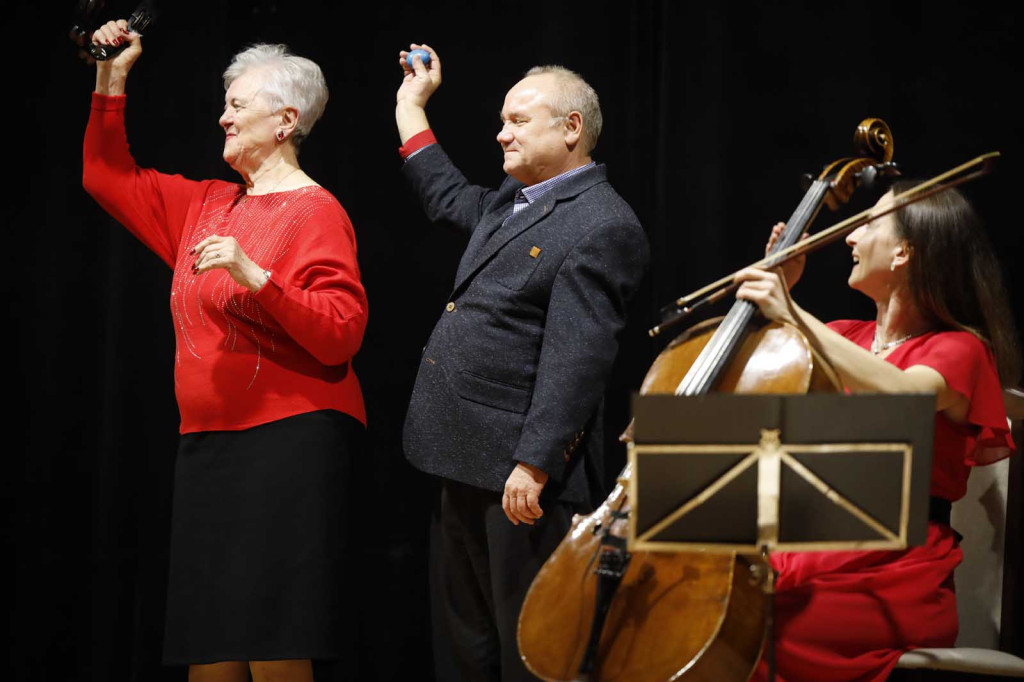 Dzień Kobiet z muzyką w MGOK w Mikstacie