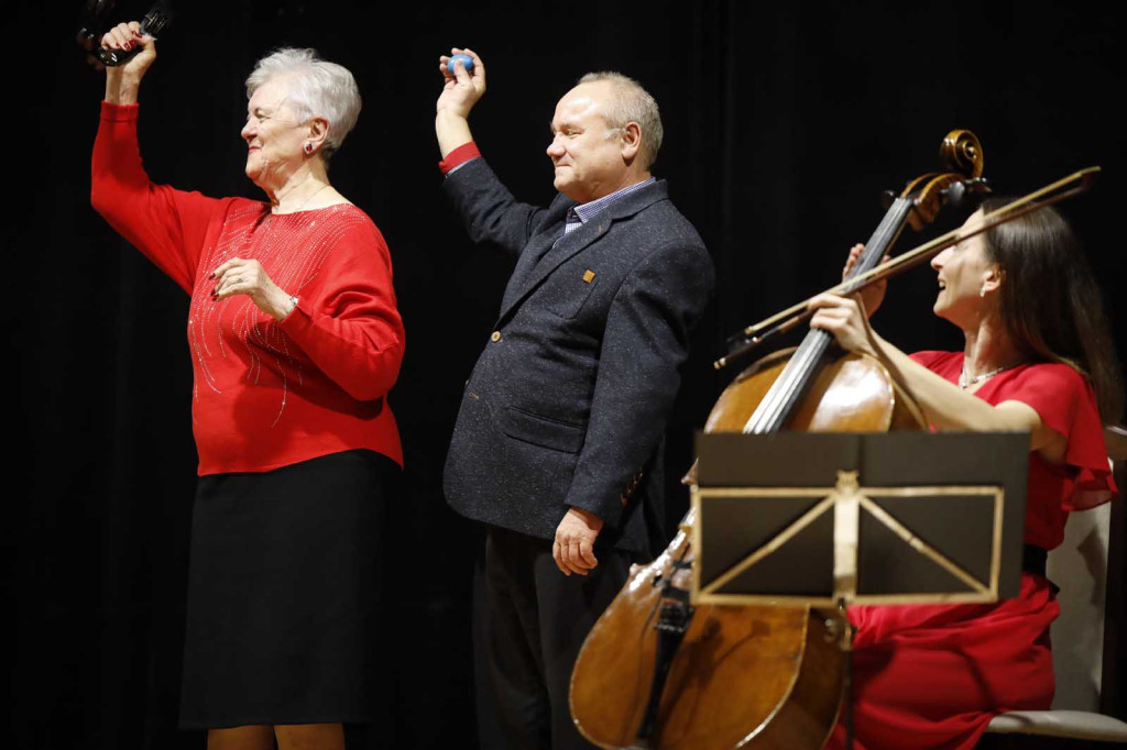 Dzień Kobiet z muzyką w MGOK w Mikstacie