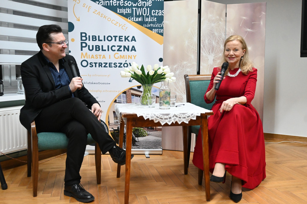 Wieczór z Laurą Łącz w ostrzeszowskiej Bibliotece