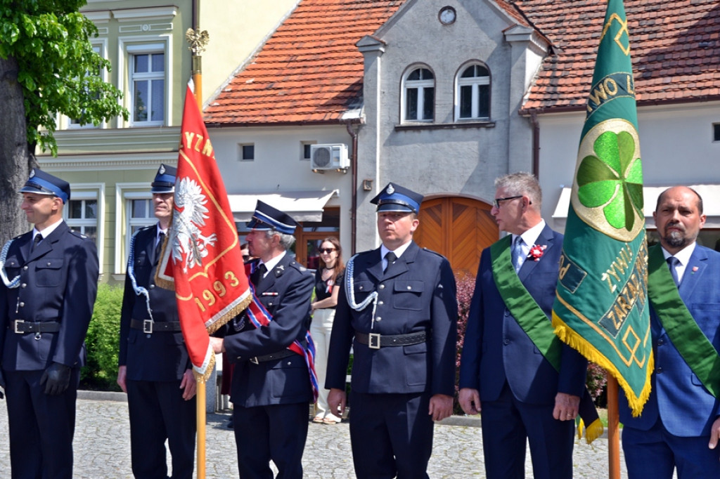 Obchody 3 Maja w Mikstacie