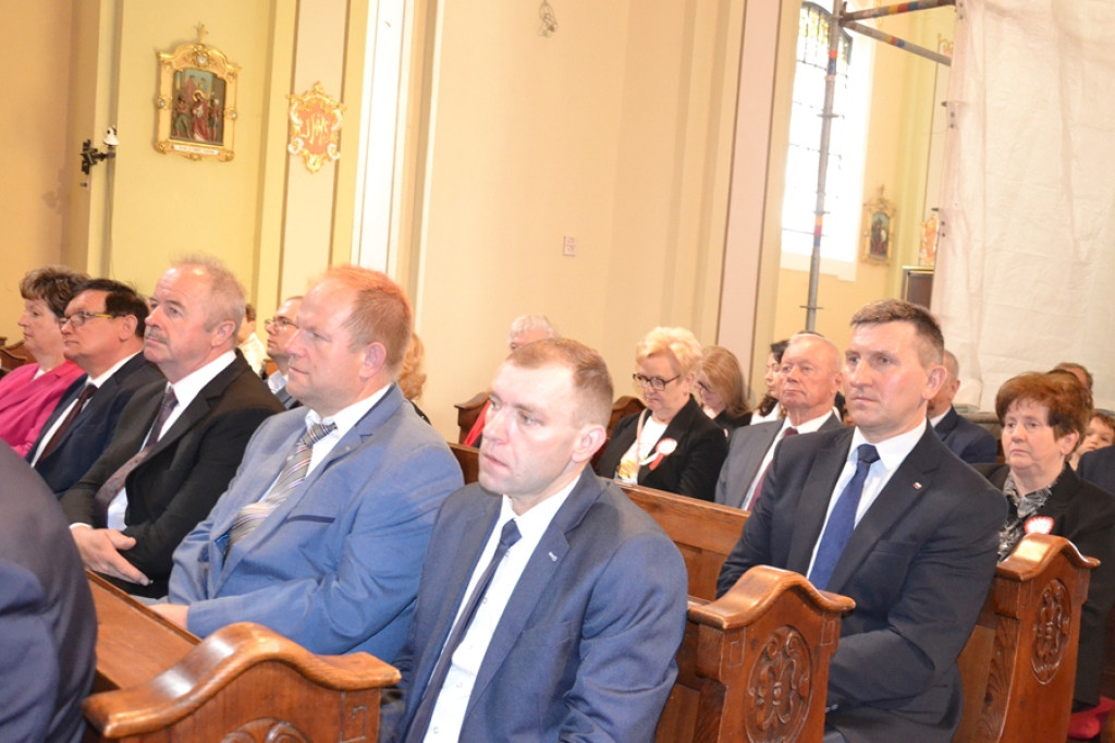 Obchody 3 Maja w Mikstacie