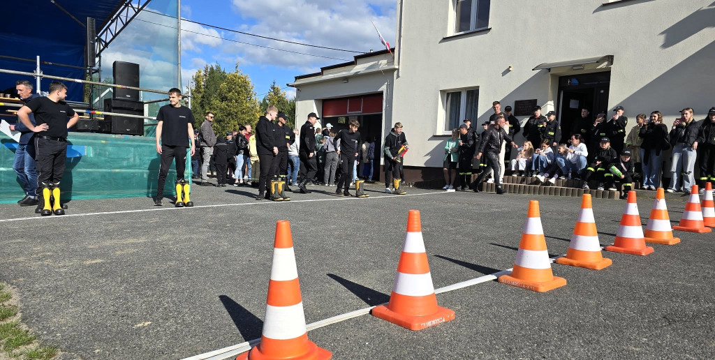 Strażackie święto z iskrą rywalizacji w Dębiczu