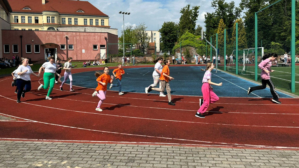 Zawodnicy ze SOSW na Biegach Lekkoatletycznych