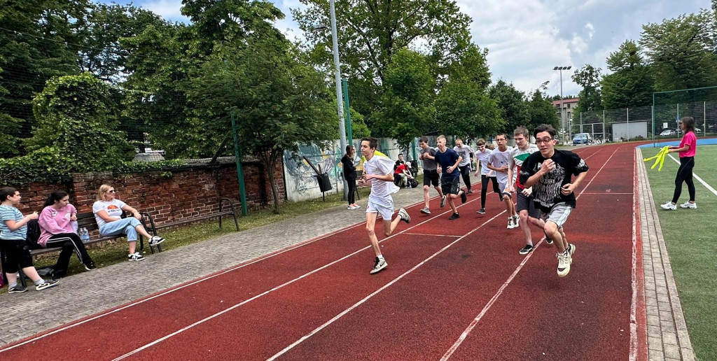 Zawodnicy ze SOSW na Biegach Lekkoatletycznych