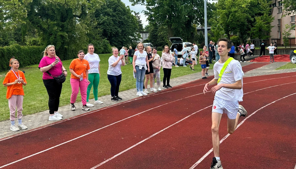 Zawodnicy ze SOSW na Biegach Lekkoatletycznych