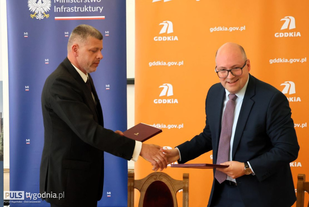 Podpisanie umowy na budowę drogi S11 Kępno-Przygodzice