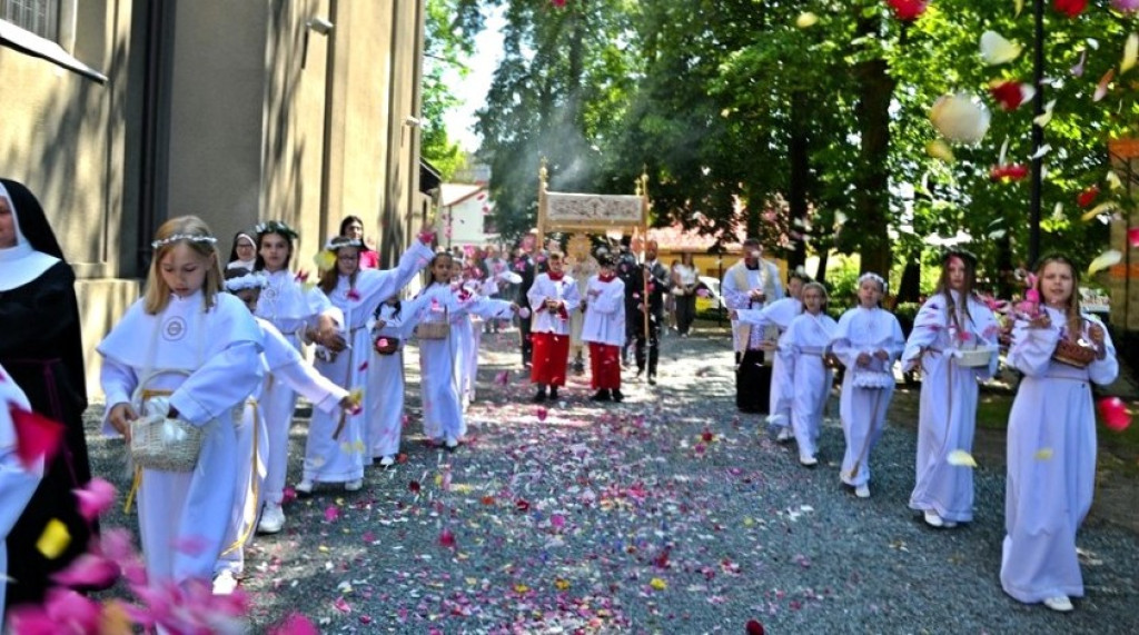 Mikstat świętował imieniny parafii