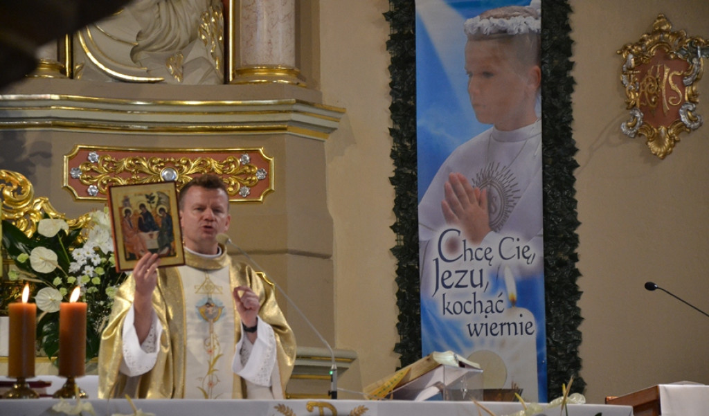 Mikstat świętował imieniny parafii