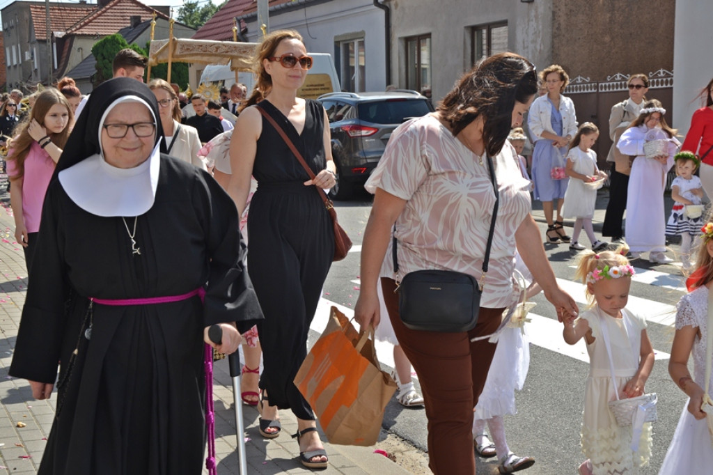 Procesja Bożego Ciała w Mikstacie