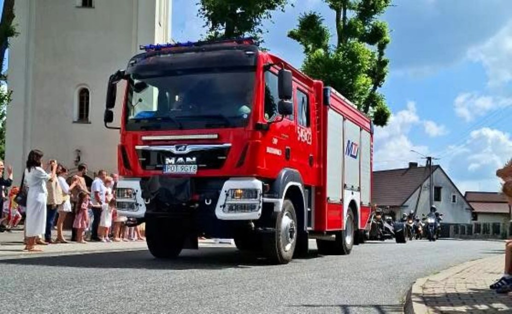 Huczne obchody Dnia św. Krzysztofa w Bukownicy