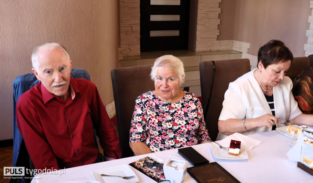 Spotkali się 60 lat po ukończeniu szkoły