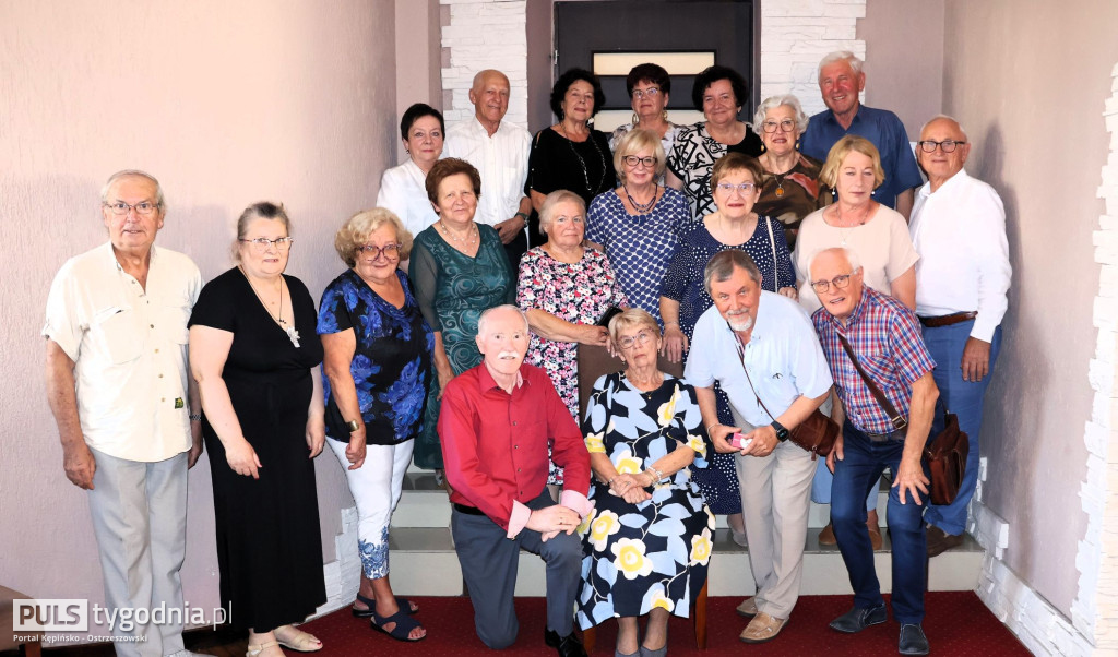 Spotkali się 60 lat po ukończeniu szkoły