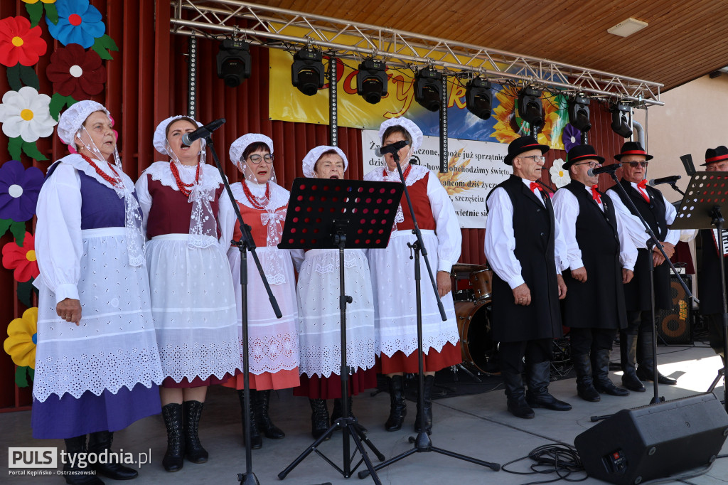 W Dożynkowym korowodzie w Doruchowie