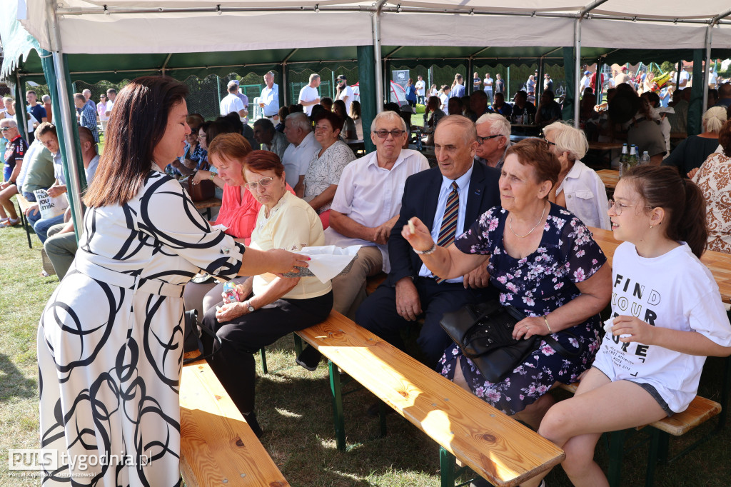 W Dożynkowym korowodzie w Doruchowie