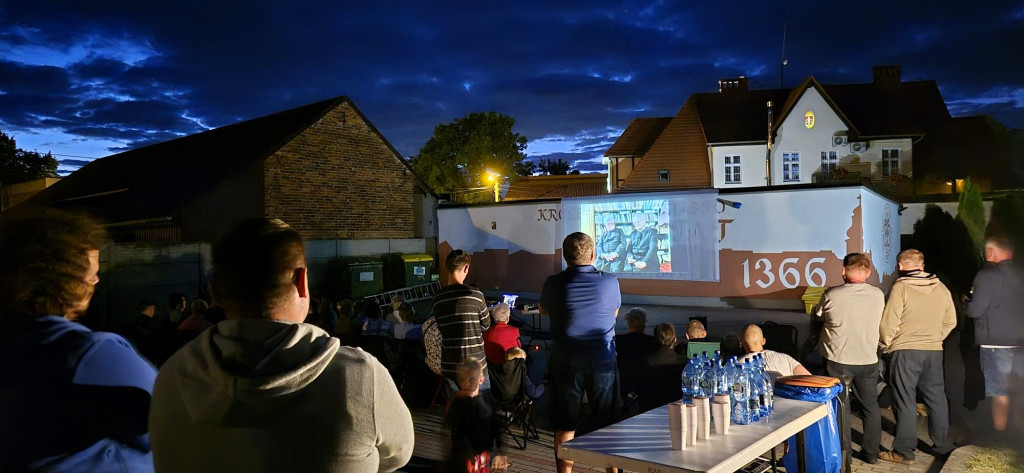 Kino Letnie w Mikstacie