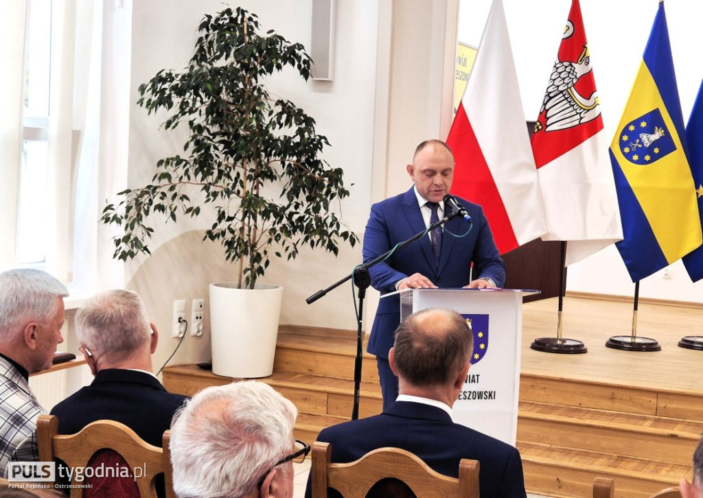 Zdzisław Poprawa Zasłużony dla Powiatu