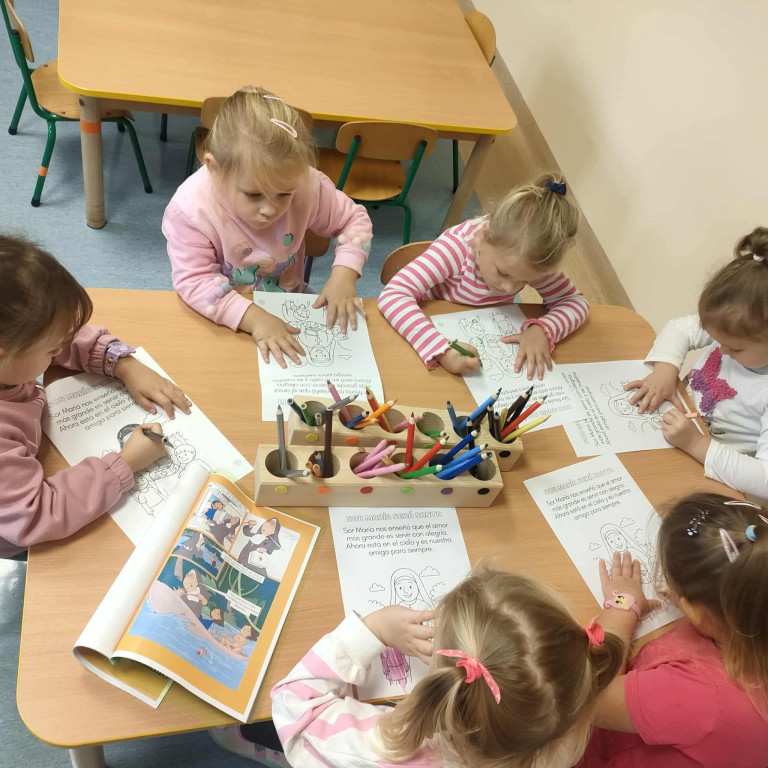 Radosne przygotowania w salezjańskim przedszkolu