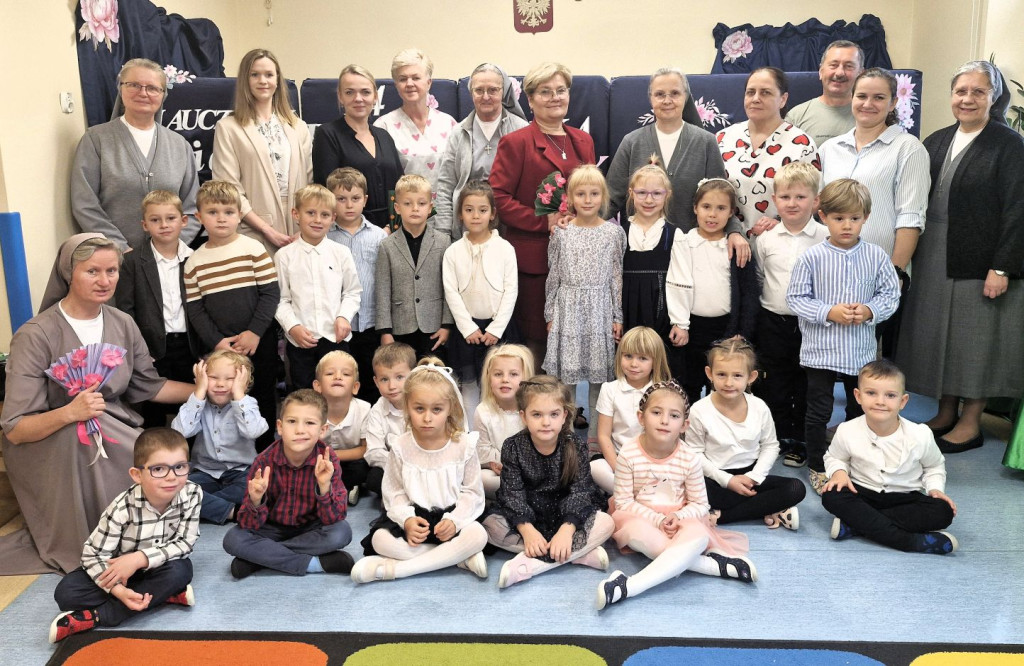 Dzień Nauczyciela w Przedszkolu w Grabowie