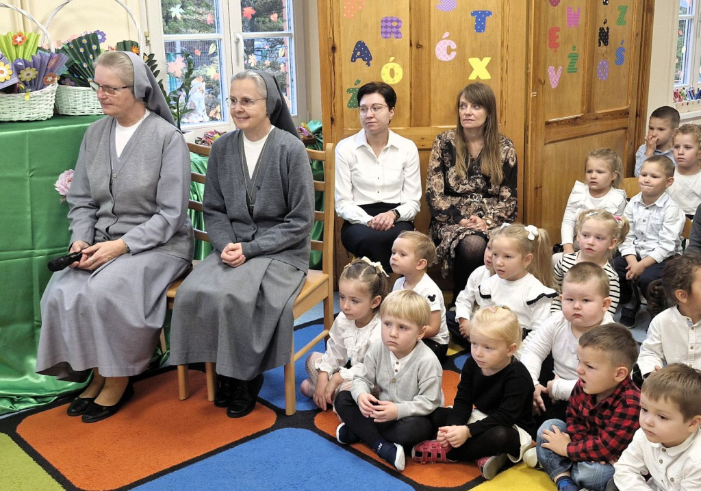 Dzień Nauczyciela w Przedszkolu w Grabowie