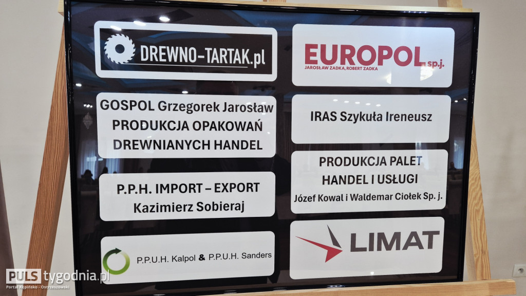 Nowy samochód dla WTZ w Kuźnicy Grab.