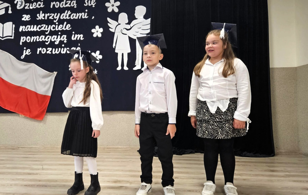 Dzień Edukacji Narodowej w szkole w Bukownicy