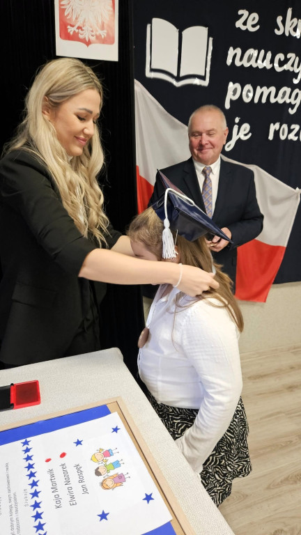 Dzień Edukacji Narodowej w szkole w Bukownicy