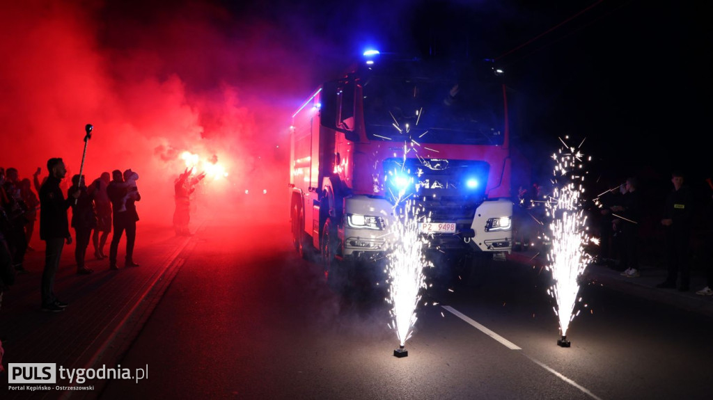 Powitali nowy wóz bojowy