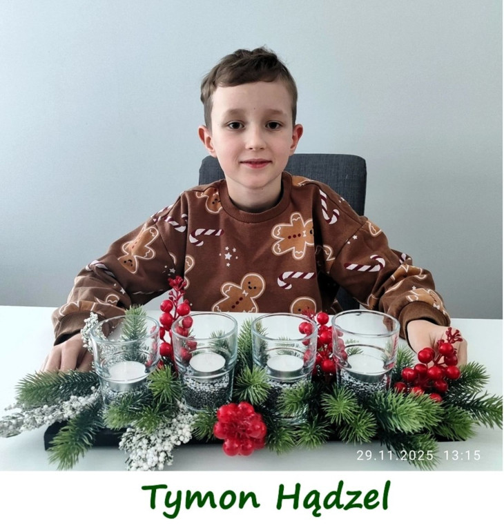 Przygotowali wieńce adwentowe