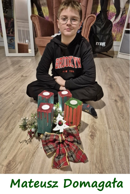 Przygotowali wieńce adwentowe