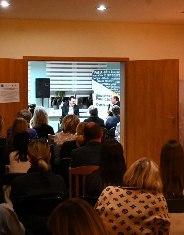 Adam Woronowicz w ostrzeszowskiej bibliotece