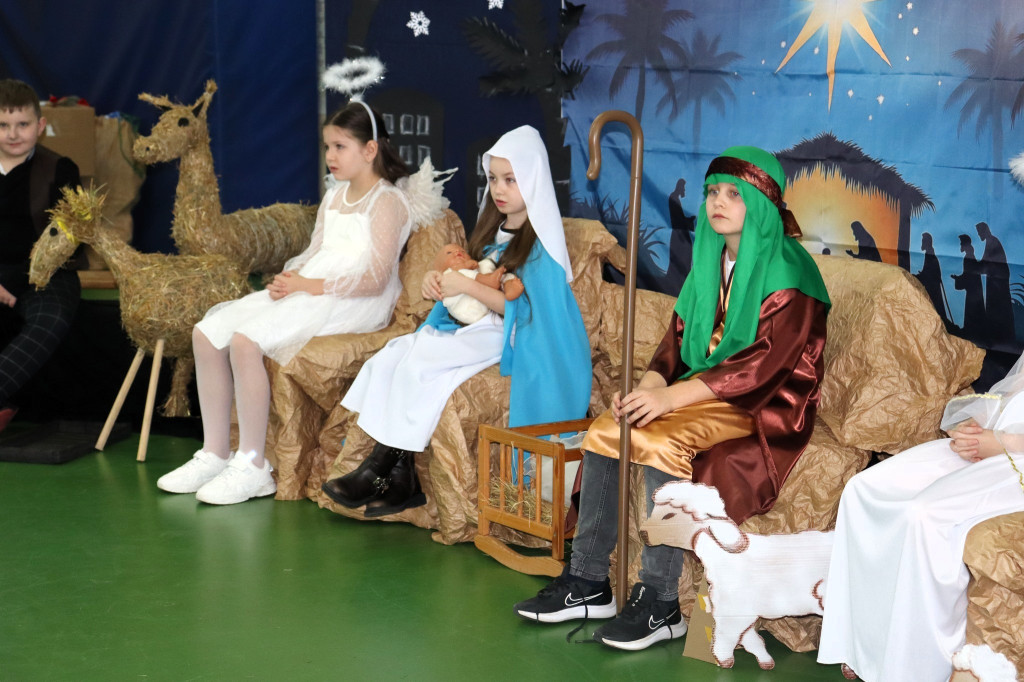 Jasełka w szkole w Kraszewicach