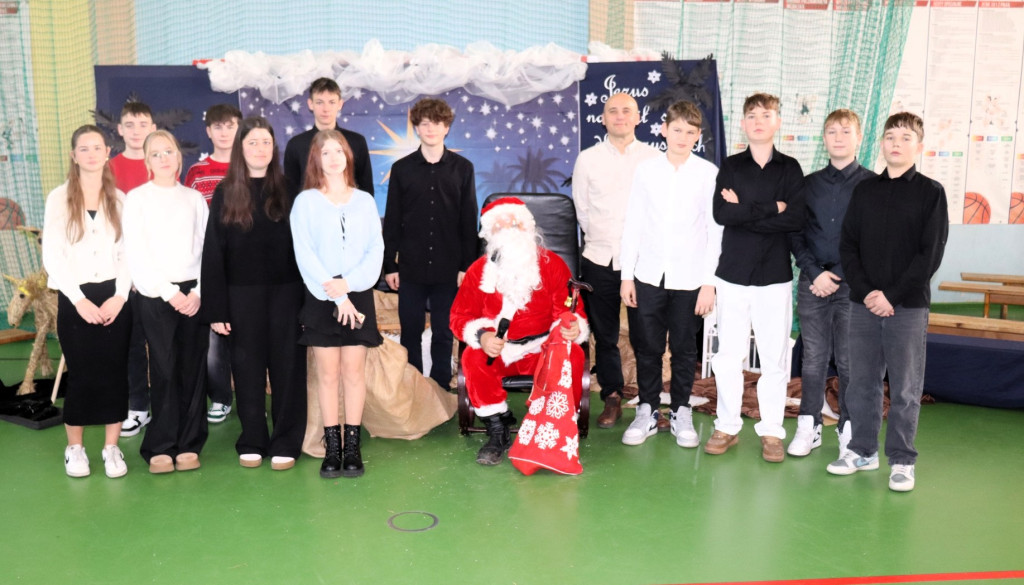 Jasełka w szkole w Kraszewicach