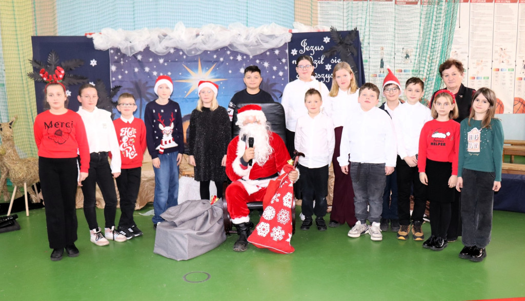 Jasełka w szkole w Kraszewicach