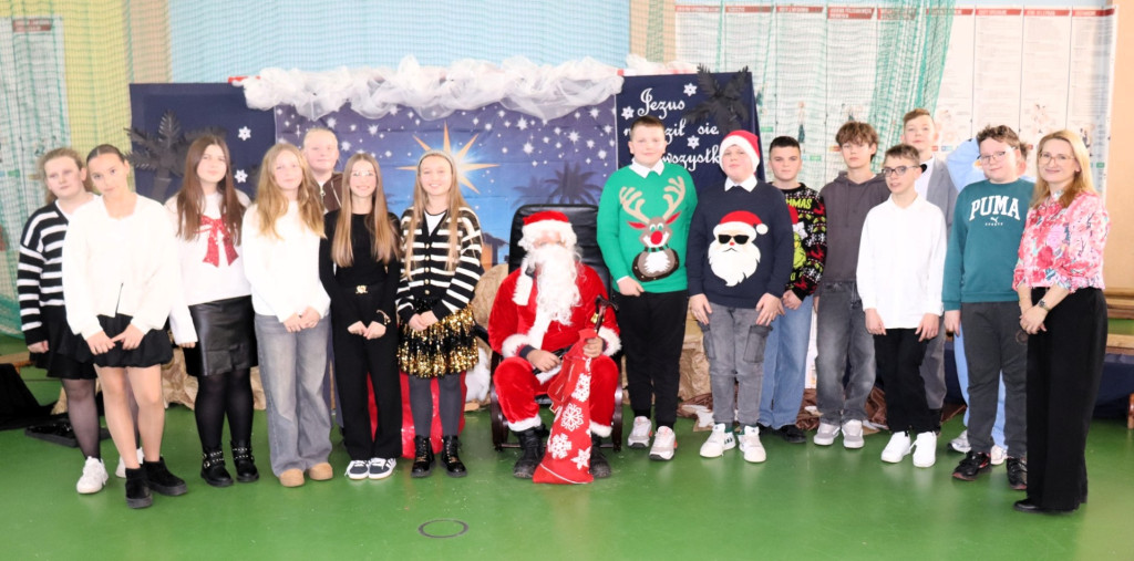 Jasełka w szkole w Kraszewicach