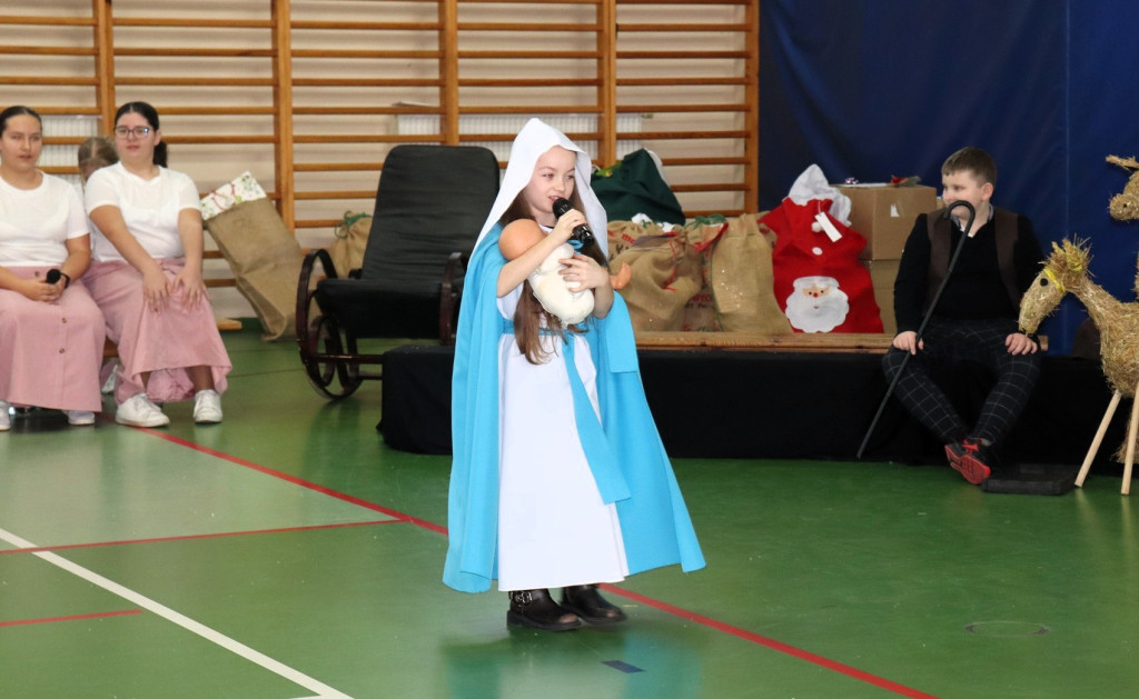 Jasełka w szkole w Kraszewicach