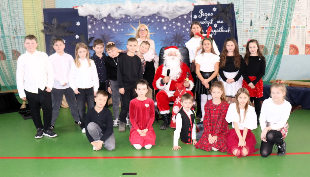 Jasełka w szkole w Kraszewicach