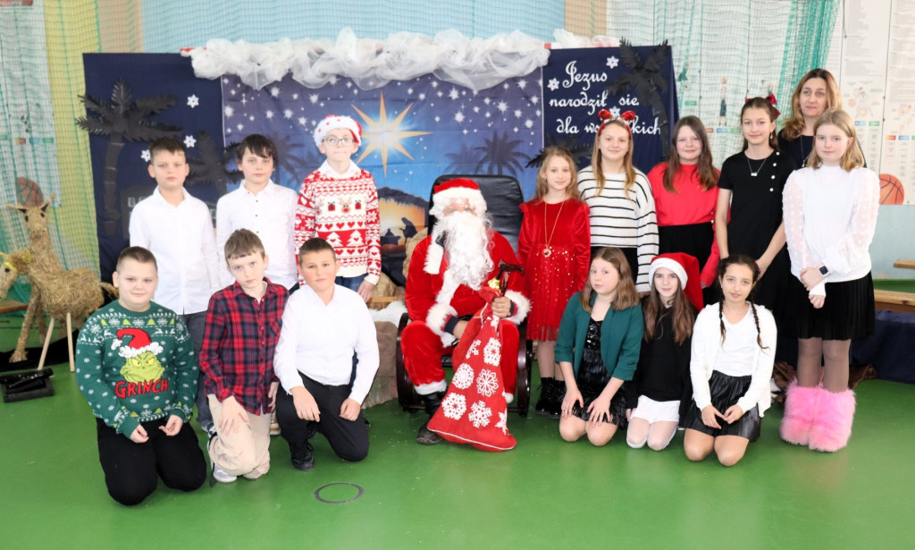 Jasełka w szkole w Kraszewicach