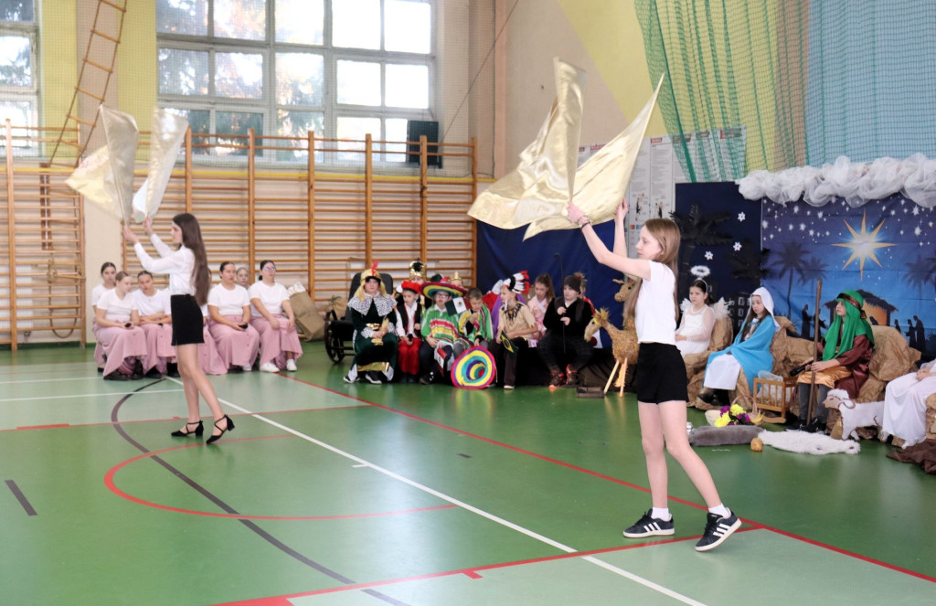 Jasełka w szkole w Kraszewicach