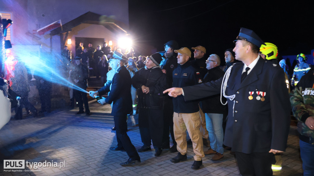 Nowy wóz dla strażaków z Czajkowa