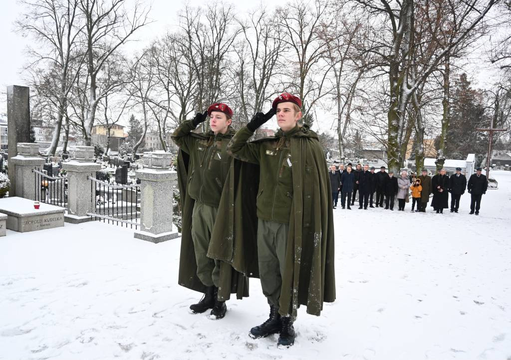 W hołdzie Powstańcom Wielkopolskim