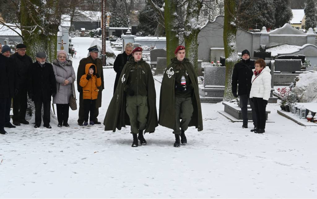 W hołdzie Powstańcom Wielkopolskim