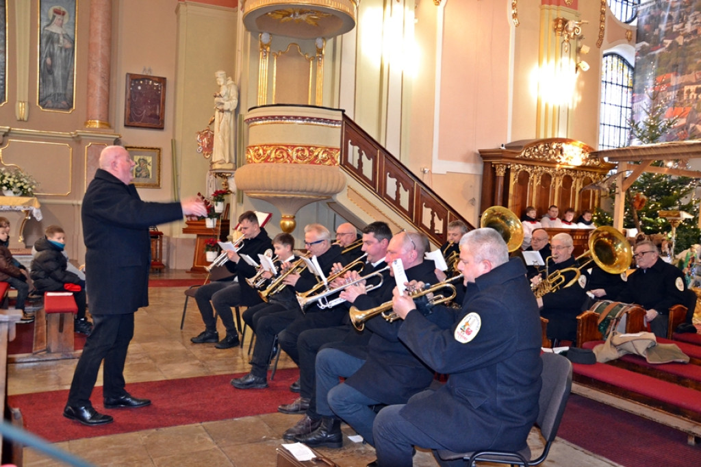 Koncert kolęd Orkiestry Parafialnej w Mikstacie