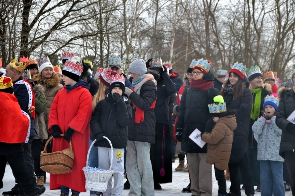 Orszak Królewski przeszedł ulicami Mikstatu