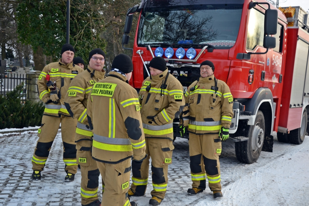 Orszak Królewski przeszedł ulicami Mikstatu